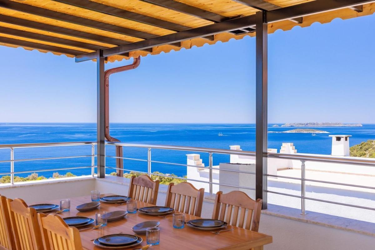 Lale With Private Pool, Sleeps 6 Kas
